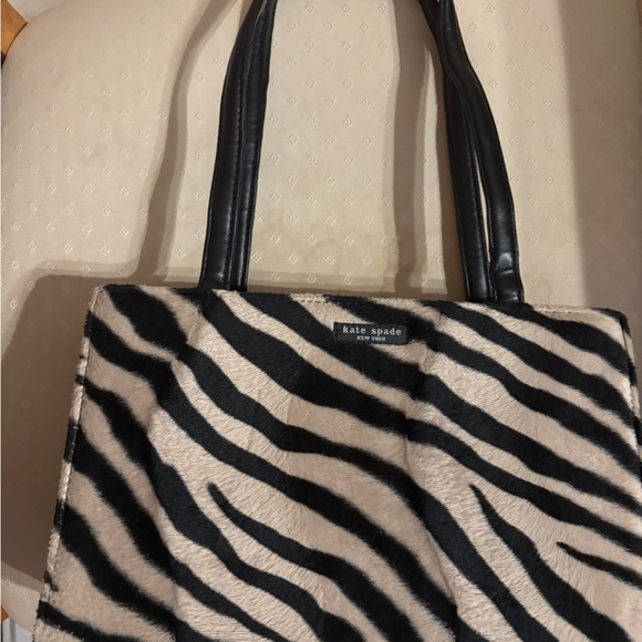 kate spade Handbags - Kate Spade Zebra Stripe Tote - Black and Cream